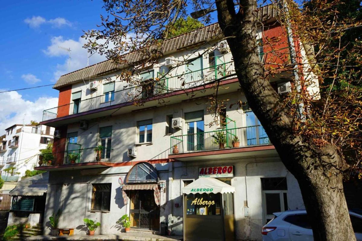 大巴比诺酒店 Poggio Mirteto 外观 照片